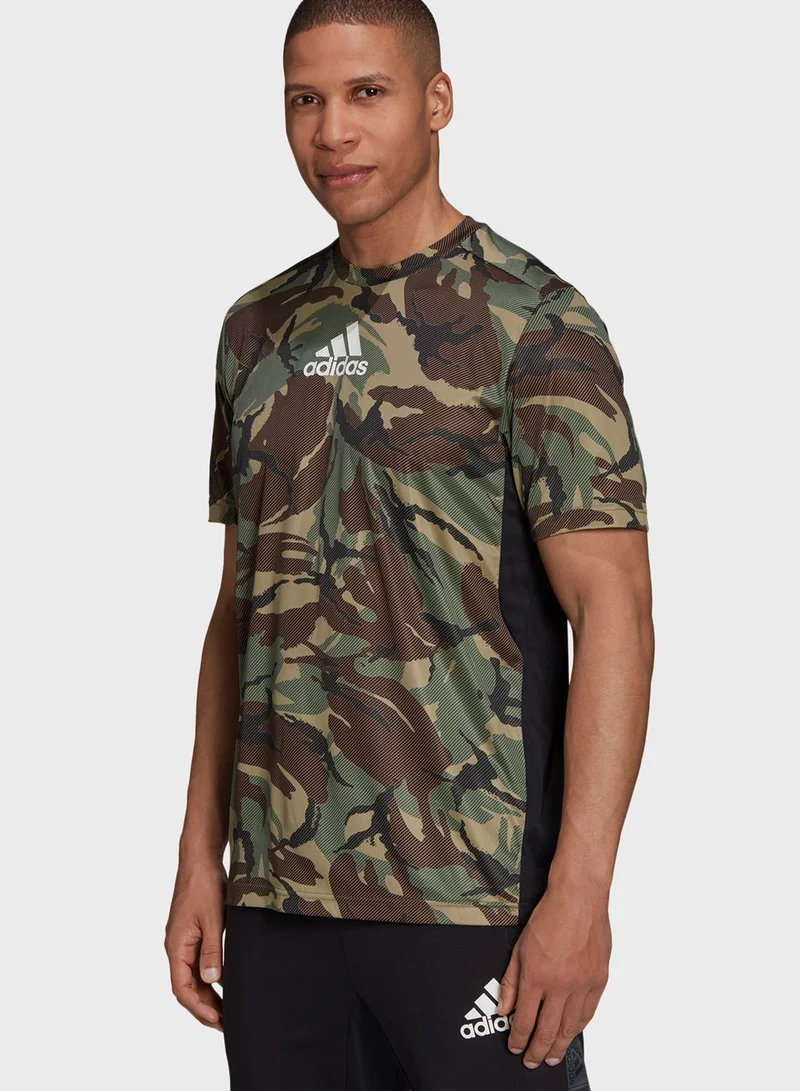 Adidas Design 2 Move Camo Graphic T-Shirt