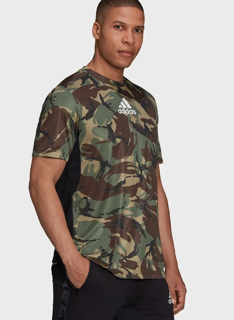 Adidas Design 2 Move Camo Graphic T-Shirt
