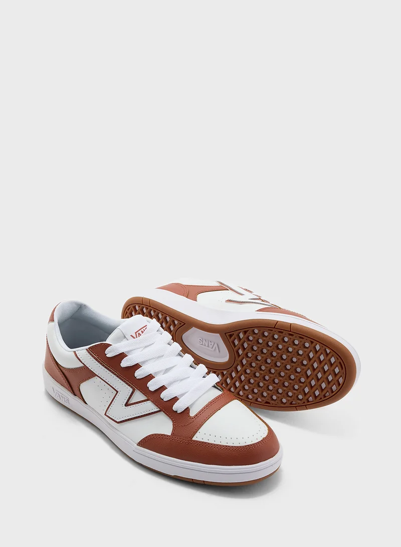 VANS Lowland Cc