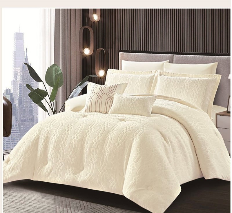 Horse Plain embroidered bedspread for two people, 8 pieces - Image 1