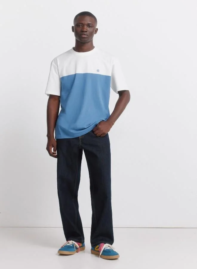 Springfield Regular fit short-sleeved T-shirt  round neck, contrasting color block. Springfield logo embroidered on the chest.