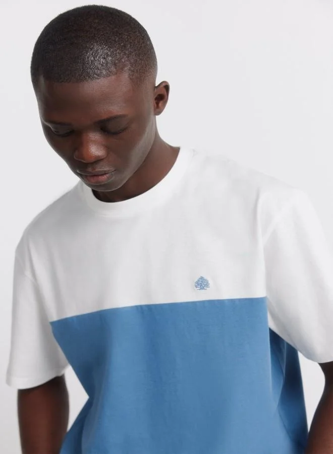 Springfield  Regular fit short-sleeved T-shirt  round neck, contrasting color block. Springfield logo embroidered on the chest. for Men | Best Price UAE