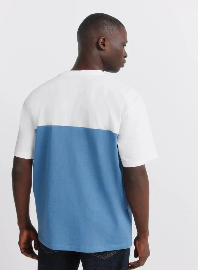 Springfield  Regular fit short-sleeved T-shirt  round neck, contrasting color block. Springfield logo embroidered on the chest. for Men | Best Price UAE