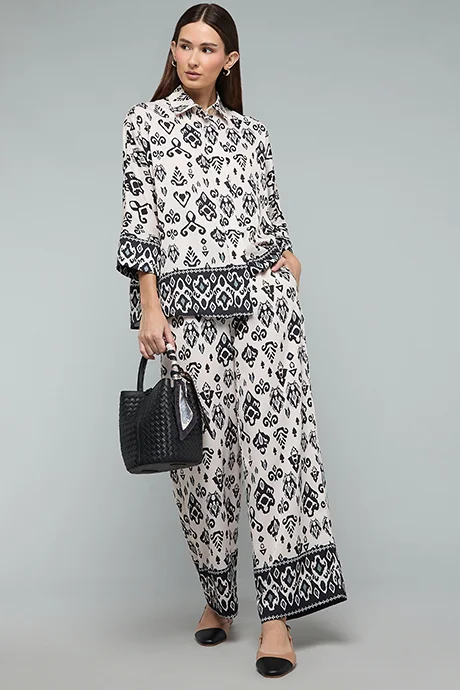 أر أند بي Patterned Wide Leg Pants with Drawstring Waist