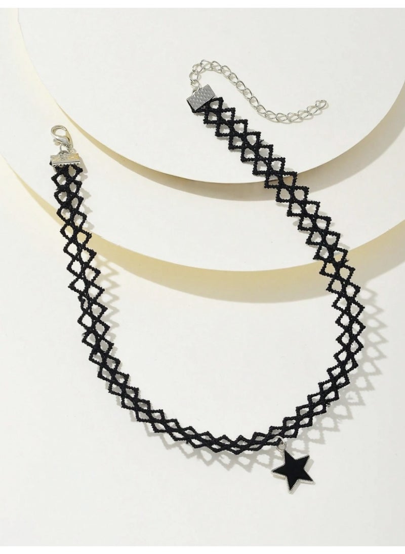 Women’s Hollow Lace Star Necklace - Image 3