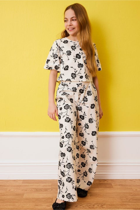 White Girl Girl 2 piece Regular Fit Set Casual