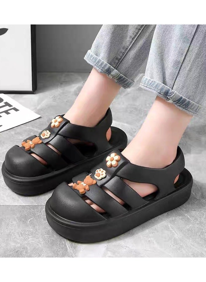 Suitable for men and women, soft-soled indoor and outdoor home slippers, casual thick-soled slippers, outdoor slippers, beach shoes  - Image 1
