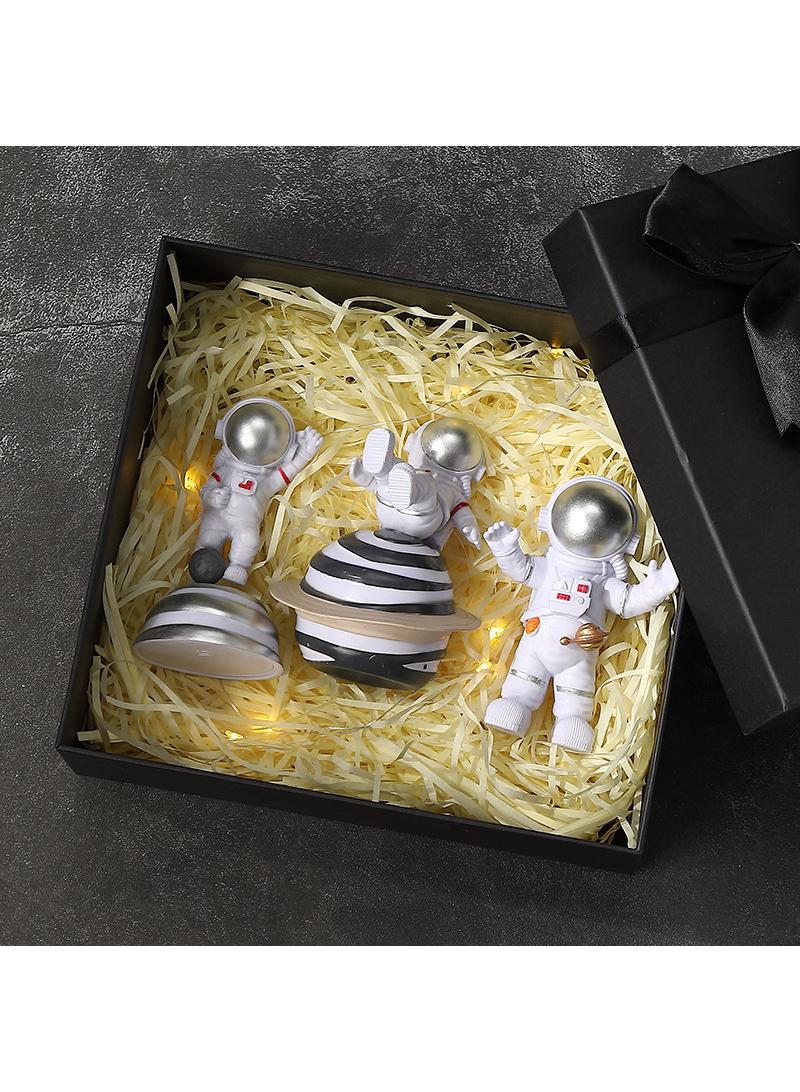 Bluejw 3-Piece Astronaut Figurine Statue Set Astronaut Figure Sculpture For Desktop And Tabletop Decor Resin Spaceman Planet Desk Ornament For Outer Space Themed Bedroom Decor Cake Toppers Decoration Model Set - Image 4