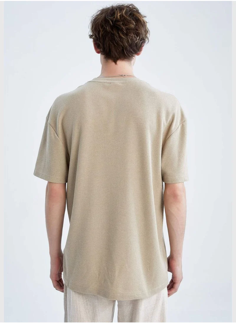 DeFacto Comfort Fit Short Sleeve T-Shirt