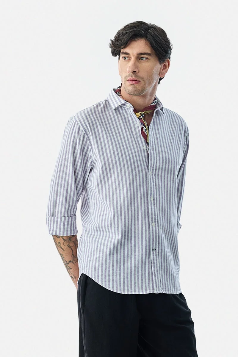 سنيتش قميص مخطط بقصة عادية من مزيج الكتان