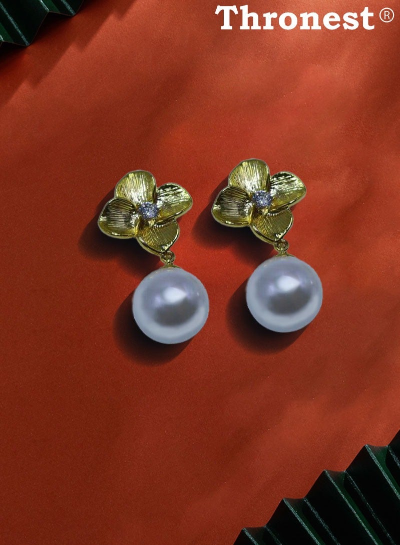 عرش أقراط أنيقة من الذهب عيار 18 قيراط، أقراط متدلية من اللؤلؤ بتصميم بتلات اللؤلؤ، هدايا مجوهرات فاخرة لا تسبب الحساسية لحفلات الزفاف والحفلات والملابس اليومية - Image 3