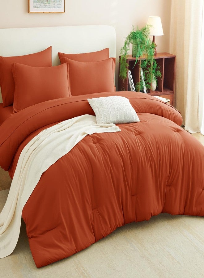 CozyLux طقم لحاف كوزي لوكس للملكة باللون البرتقالي المحروق، 7 قطع طقم سرير في حقيبة بحجم الملكة مع ملاءات، أطقم سرير تيراكوتا مع لحاف بديل للداون، ملاءات، أغطية وسائد وأكياس وسائد - Image 3
