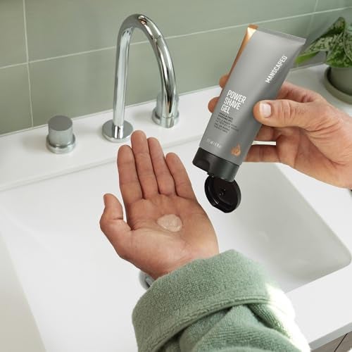 manscaped مانسكيبيد® باقة الرئيس™ برو - ماكينة حلاقة كهربائية للوجه للرجال مع شفرات قابلة للتبديل، وآلة حلاقة بأربعة شفرات آمنة للبشرة ومشذب للشعر الخفيف، جل حلاقة قوي، ومهدئ بعد الحلاقة للوجه. - Image 5