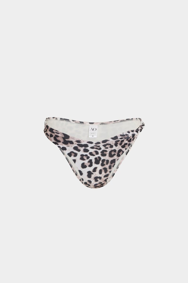 Açelya Okcu Azalea Okcu Premium Twist Edge Detailed Frigg Fit Women's Bikini Bottom  - Image 1