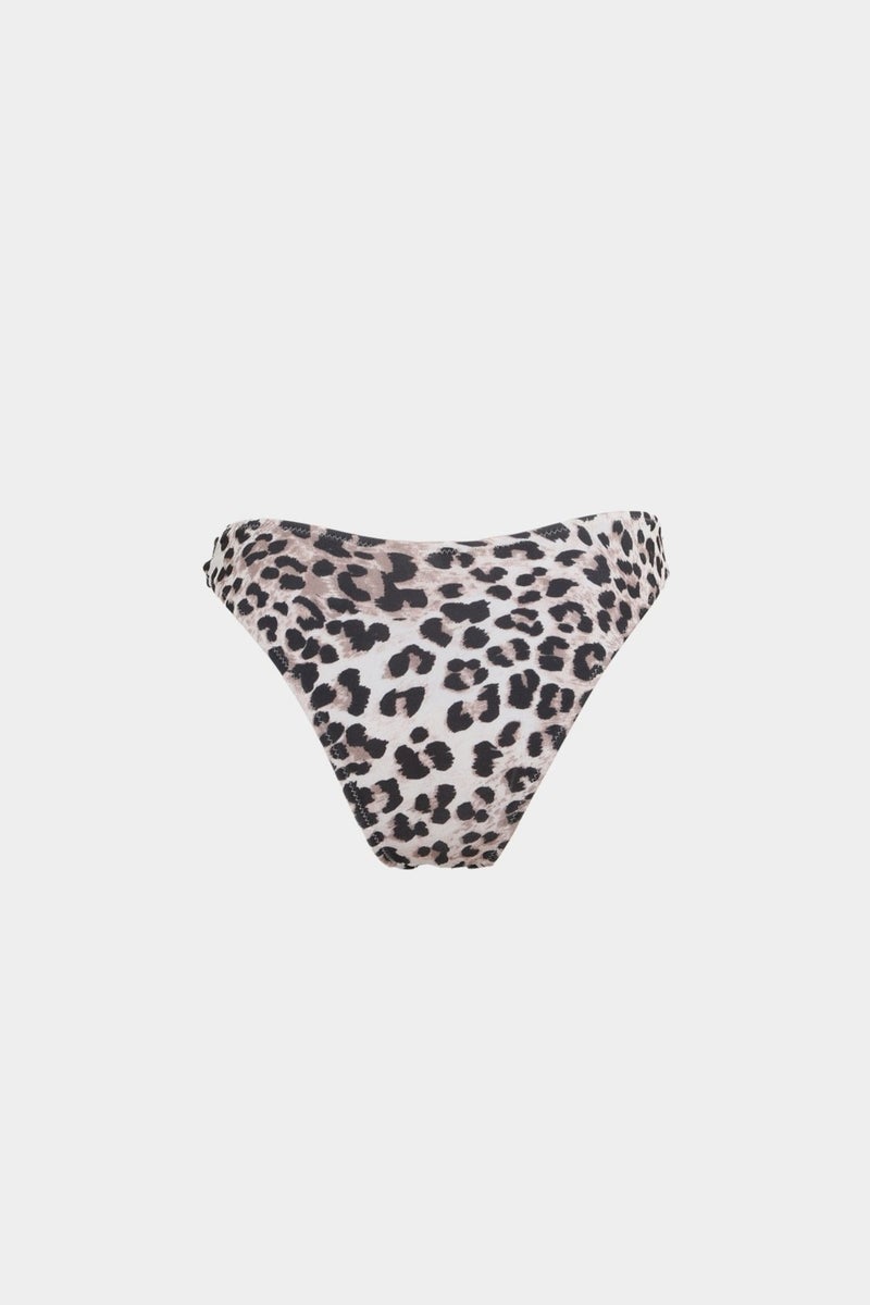 Açelya Okcu Azalea Okcu Premium Twist Edge Detailed Frigg Fit Women's Bikini Bottom  - Image 3