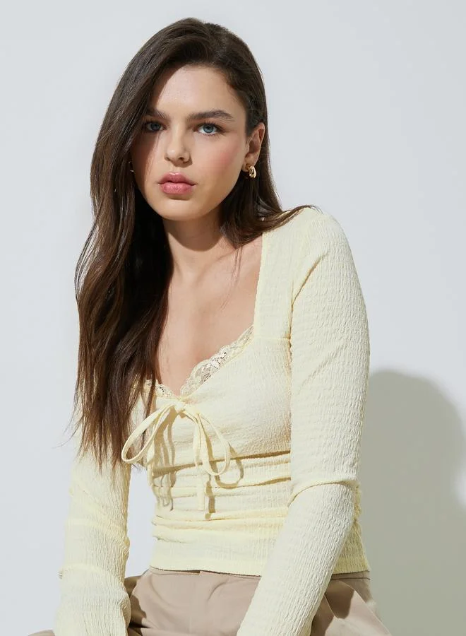 تايك تو Yellow Long Sleeve Shirred Tie-Front Top