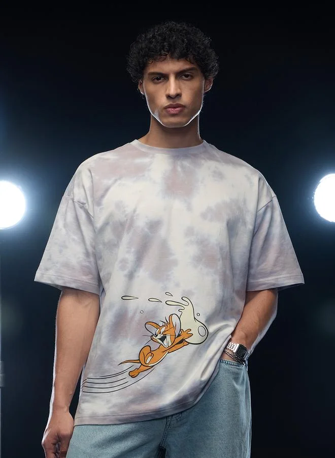 ذا سوليد ستور تيشيرت فضفاض بطبعة جرافيك جيري وتأثير صباغة الربط