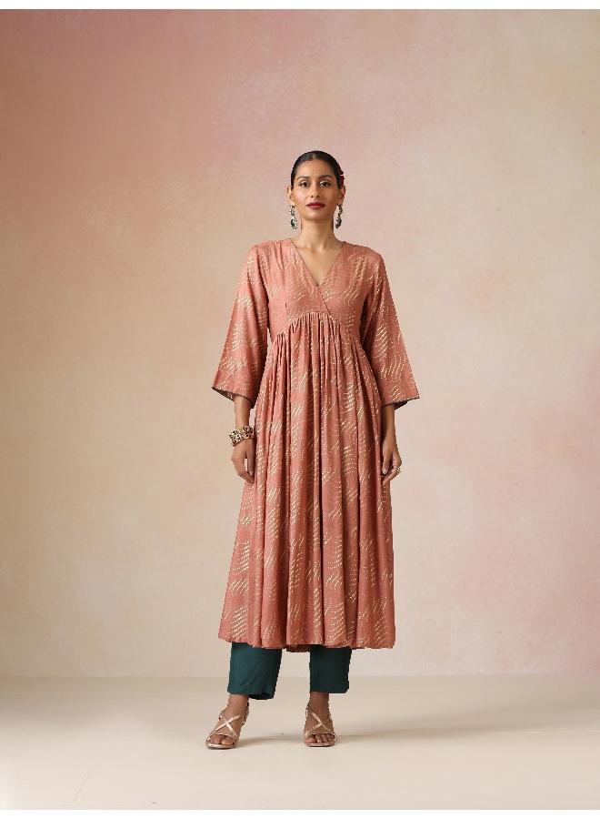 trueBrowns Peach Gold Foil Print Muslin Silk Anarkali High-Slit Kurta Set - Image 4