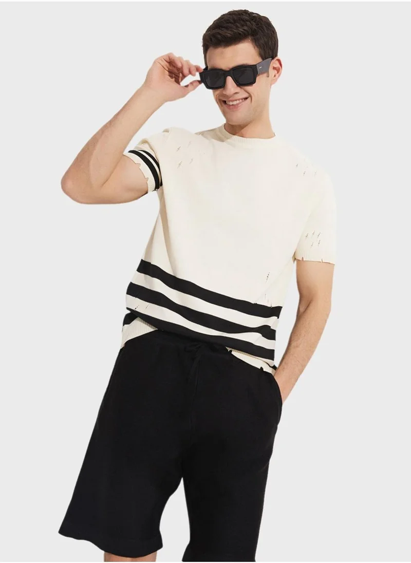 JUNE Essential Drawstring Shorts