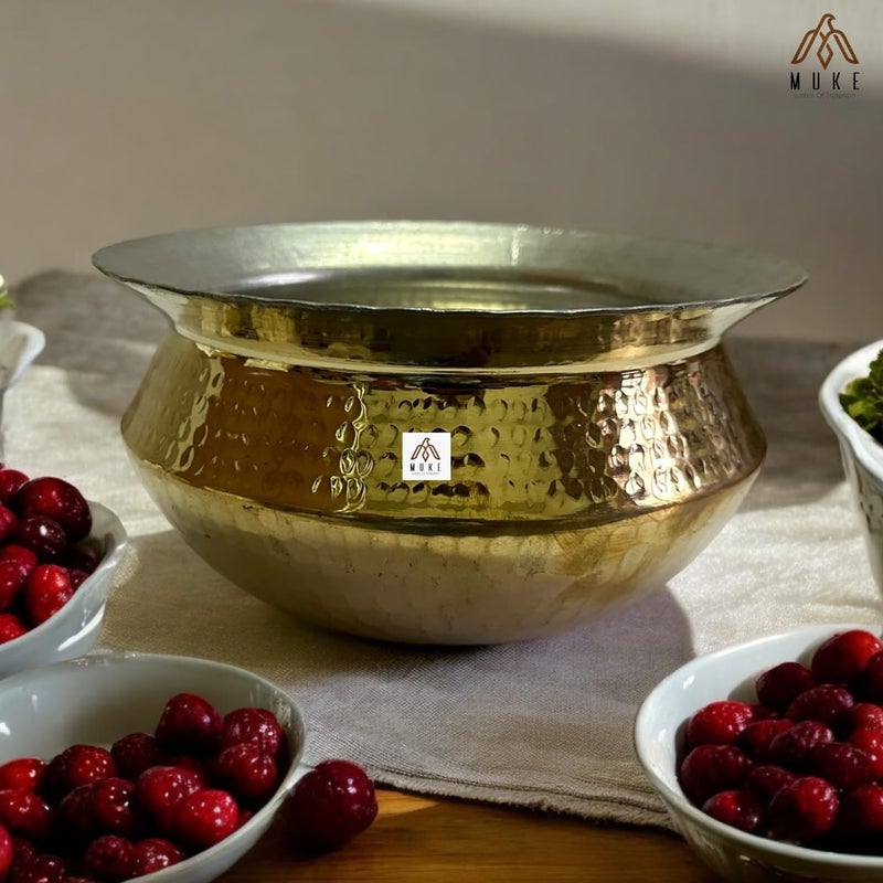 MUKE Brass Handi Sipri with Hammered Shinny Finish for Cooking & Serving (3 Liter) - Image 2