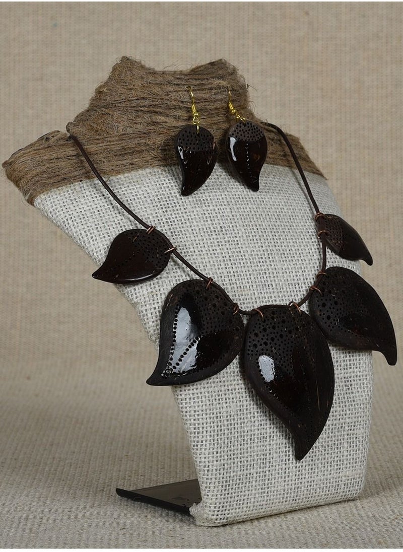 N & H - Women's Handmade Coconut Shell Leaves Shaped Necklace with Earrings Set - Image 1