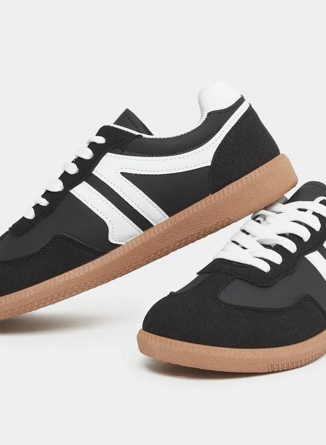Styli Styli Striped Laced Up Sneakers