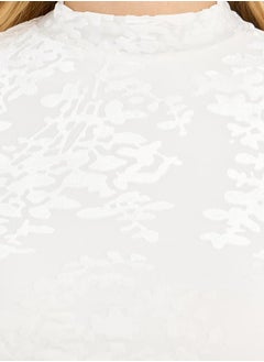 ستايلي بلوزة مزينة بنمط زهور وياقة عالية  - Image 5