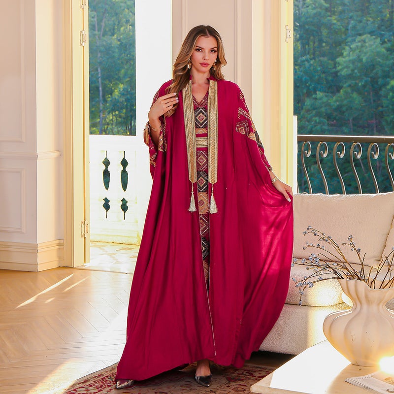 Embroidered Two-Piece Evening Dress Set - Image 3