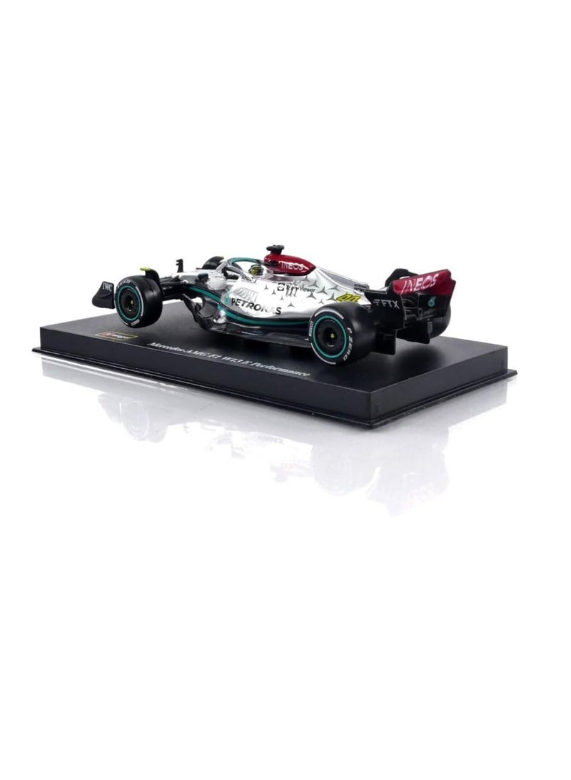 Mercedes AMG Petronas F1 Team W13 (2022): 1:43 Scale Model Car, 44 Lewis Hamilton, With Driver, Hard Case, Silver (18-38066H)