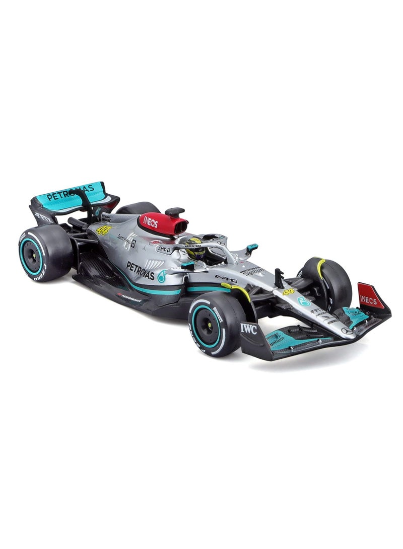 Mercedes AMG Petronas F1 Team W13 (2022): 1:43 Scale Model Car, 44 Lewis Hamilton, With Driver, Hard Case, Silver (18-38066H)