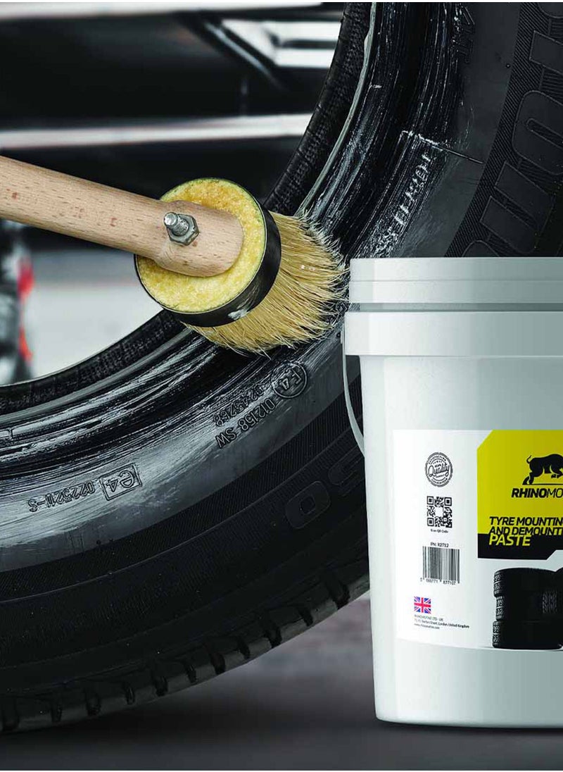 RHINOMOTIVE AUTOMOTIVE TYRE MOUNTING AND DEMOUNTING BRUSH 40 CM, Performs well on any type of tyres for any car, SUVs, trucks, motorcycles, ATVs  - Image 2
