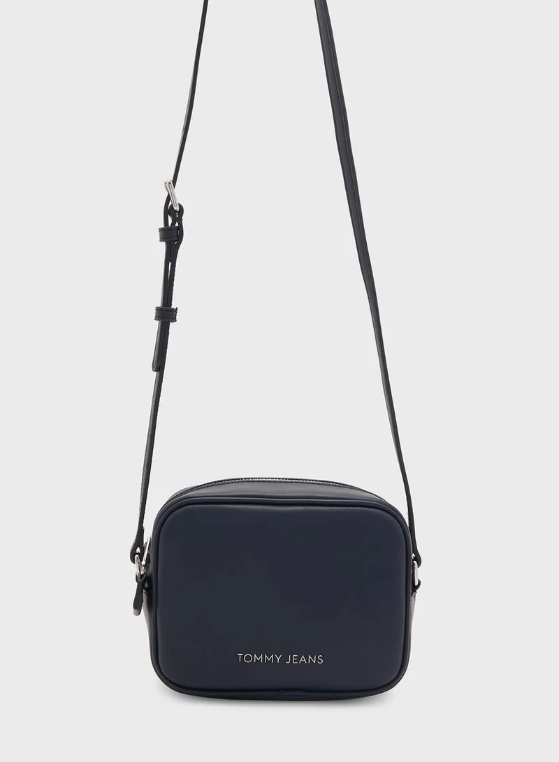 TOMMY JEANS Essential Daily Crossbody Bag