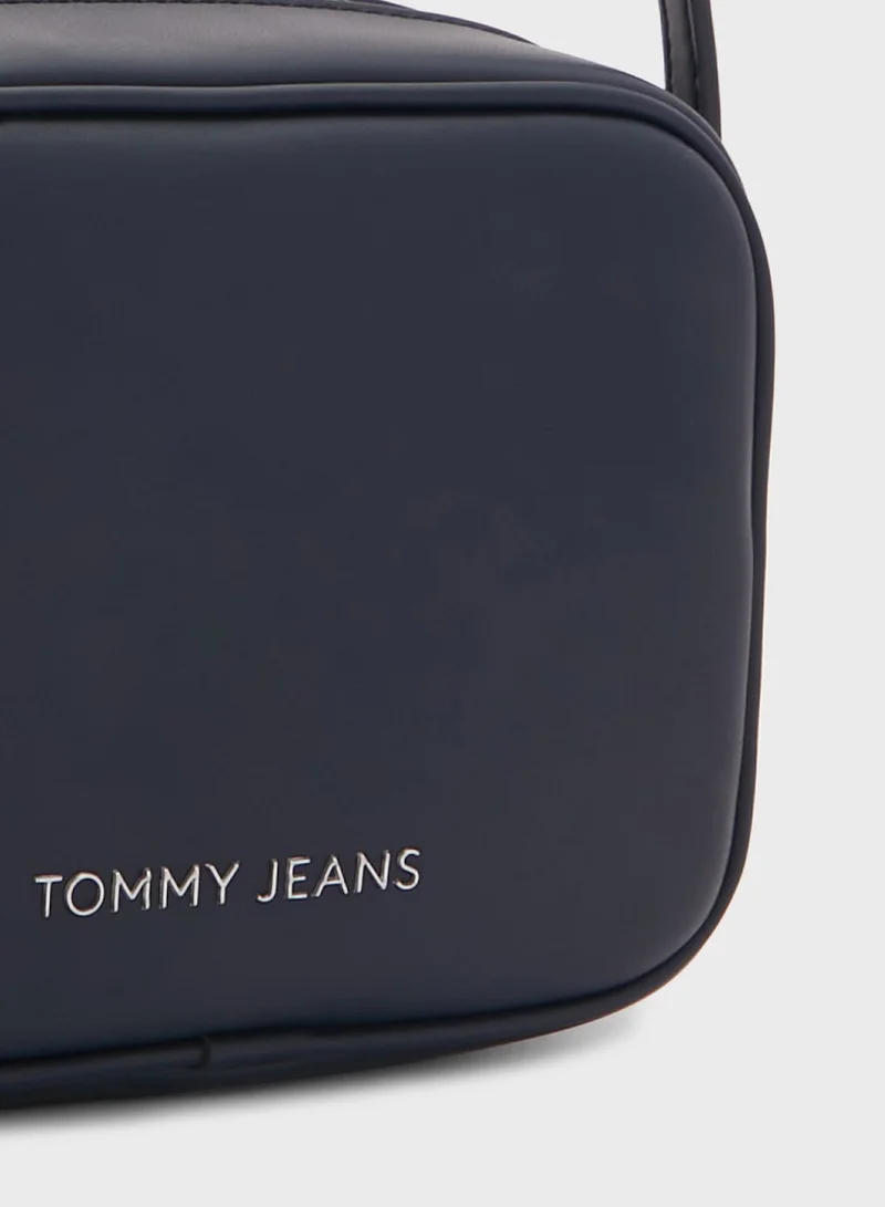 TOMMY JEANS Essential Daily Crossbody Bag