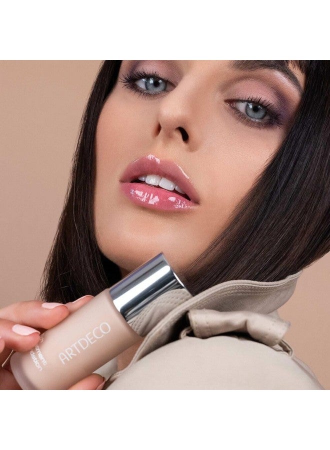 ARTDECO Rich Treatment Foundation - Sunny Shell N°10 - Conceals Imperfections & Creates Flawless Complexion - Long-Lasting - Even & Velvety-Smooth Finish - Water-Resistant - Vegan Makeup - 0.67 Fl Oz - Image 5