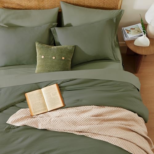 WRENSONGE Queen Comforter Set- 7 Pieces Soft Olive Green Bed in a Bag with Fitted Sheet, Flat Sheet, 2 Pillow Shams, and 2 Pillowcases- Warm Bedding Sets Queen for All Season - Image 3