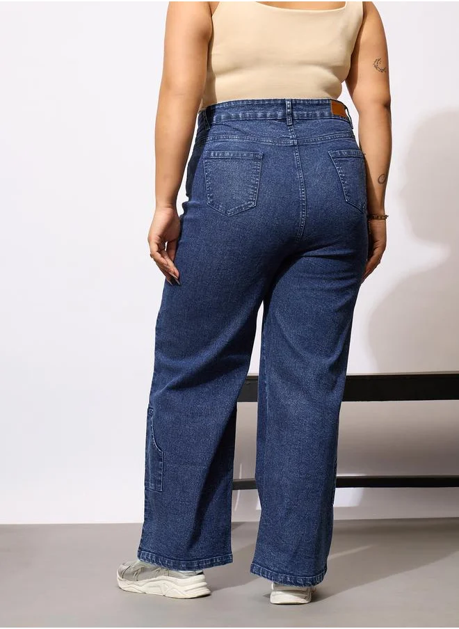 ساسافراس Plus Size Acid Wash Straight Fit Jeans with Pockets Details by Styli