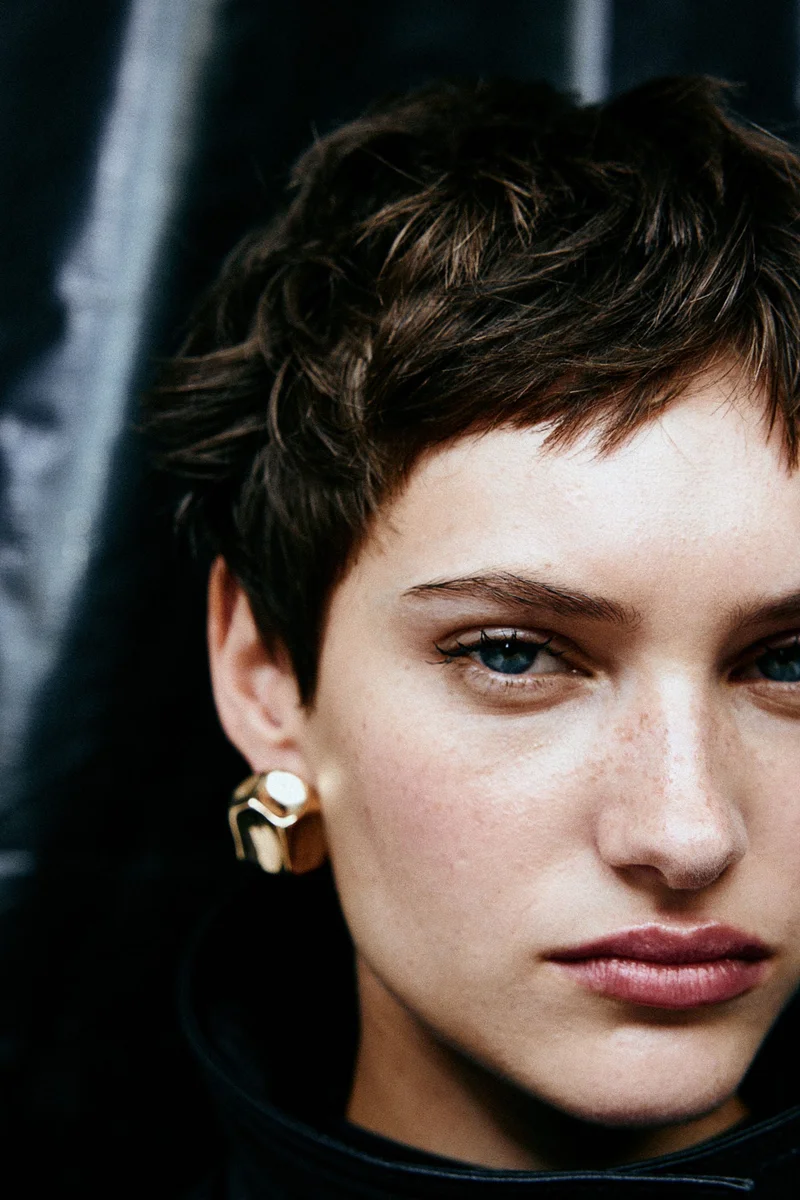 H&M Angular stud earrings