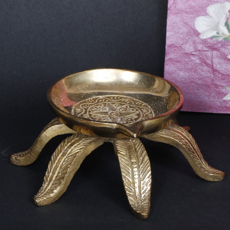 ARTVARKO ARTVARKO Brass Ethnic Curved Traditional Diya Oil Lamp for Temple Diwali Pooja Home Decoration Gift  - Image 1