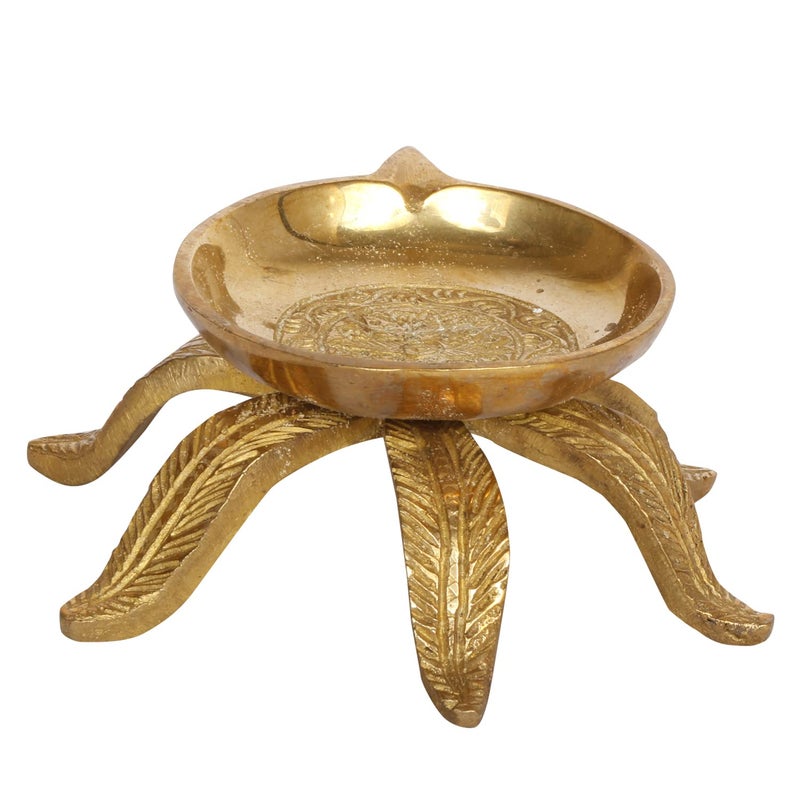 ARTVARKO ARTVARKO Brass Ethnic Curved Traditional Diya Oil Lamp for Temple Diwali Pooja Home Decoration Gift  - Image 5