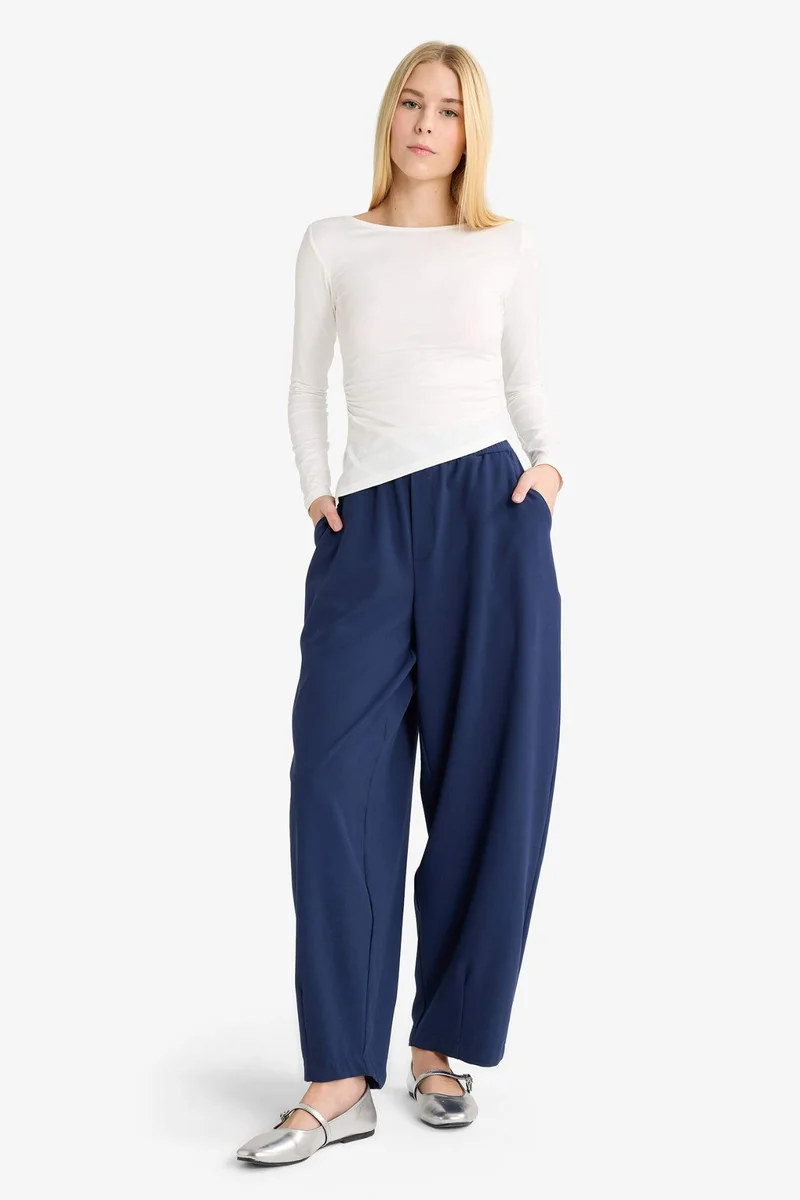 ديفاكتو Balloon Fit Regular Waist Trousers
