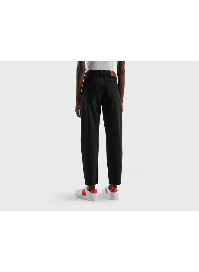 يونايتد كولورز أوف بينتيون Cropped High-Waisted Jeans