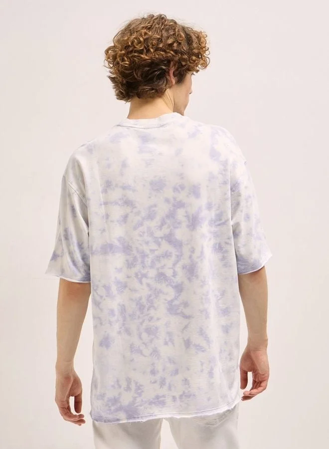 THE BEAR HOUSE  Men's Light Lavender Tie-Dye Oversize Crew Neck T-shirt Perfect For Casual Wear, Gym, Travel, Or Layering Stylish And Versatile Essential For Every Wardrobe for Men | Best Price UAE
