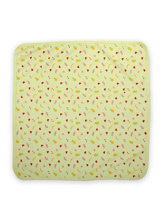 Luvlap منشفة أطفال بغطاء رأس من القطن للمواليد الجدد؛ مقاس كبير 75 سم × 75 سم؛ ناعمة وآمنة وصديقة للبشرة؛ مثالية للمواليد الجدد من سن 0 إلى 12 شهرًا؛ خفيفة الوزن وسهلة السفر بطبعة أناناس باللون الأصفر - Image 4