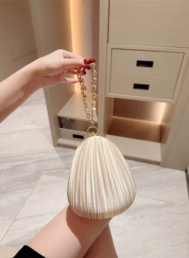 حقيبة سهرة أنيقة بلون المشمش، بتصميم دمعة مطوية وحزامين، وسلسلة كريستالية قصيرة فاخرة وسلسلة معدنية رفيعة للكتف، مناسبة للحفلات، والفساتين الرسمية، وحفلات التخرج، وحفلات الزفاف. - Image 5