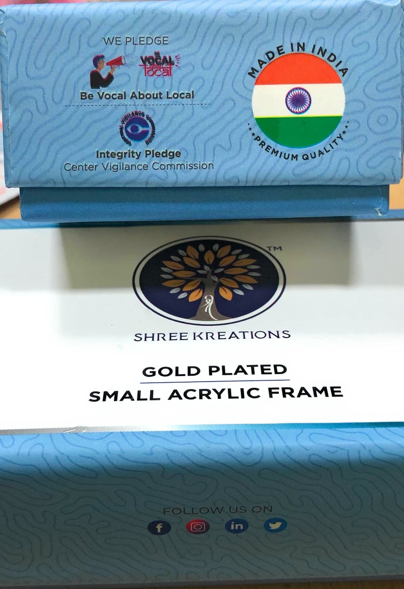 shree kreations Gold Plated Tree of Life Gurunanak Ji's Frames Showpiece on Acrylic Stand for Car Dashboard, Home, Office Table. 9.5 cm X 7.5 cm, Rectangular, Tabletop - Image 5