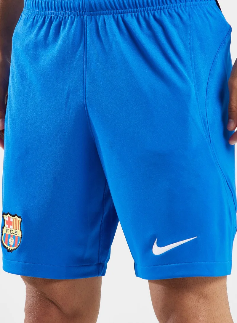 نايكي شورت دراي فت بشعار فريق برشلونة