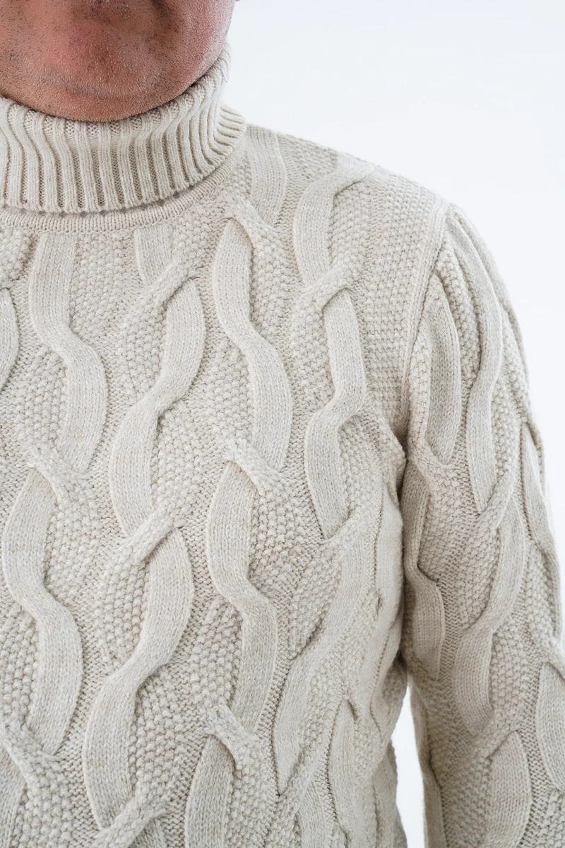 Trist Star Large Size Men's Beige Turtleneck Brass Hair Knitted Wool Sweater Knitted Sweater TRIST-2118