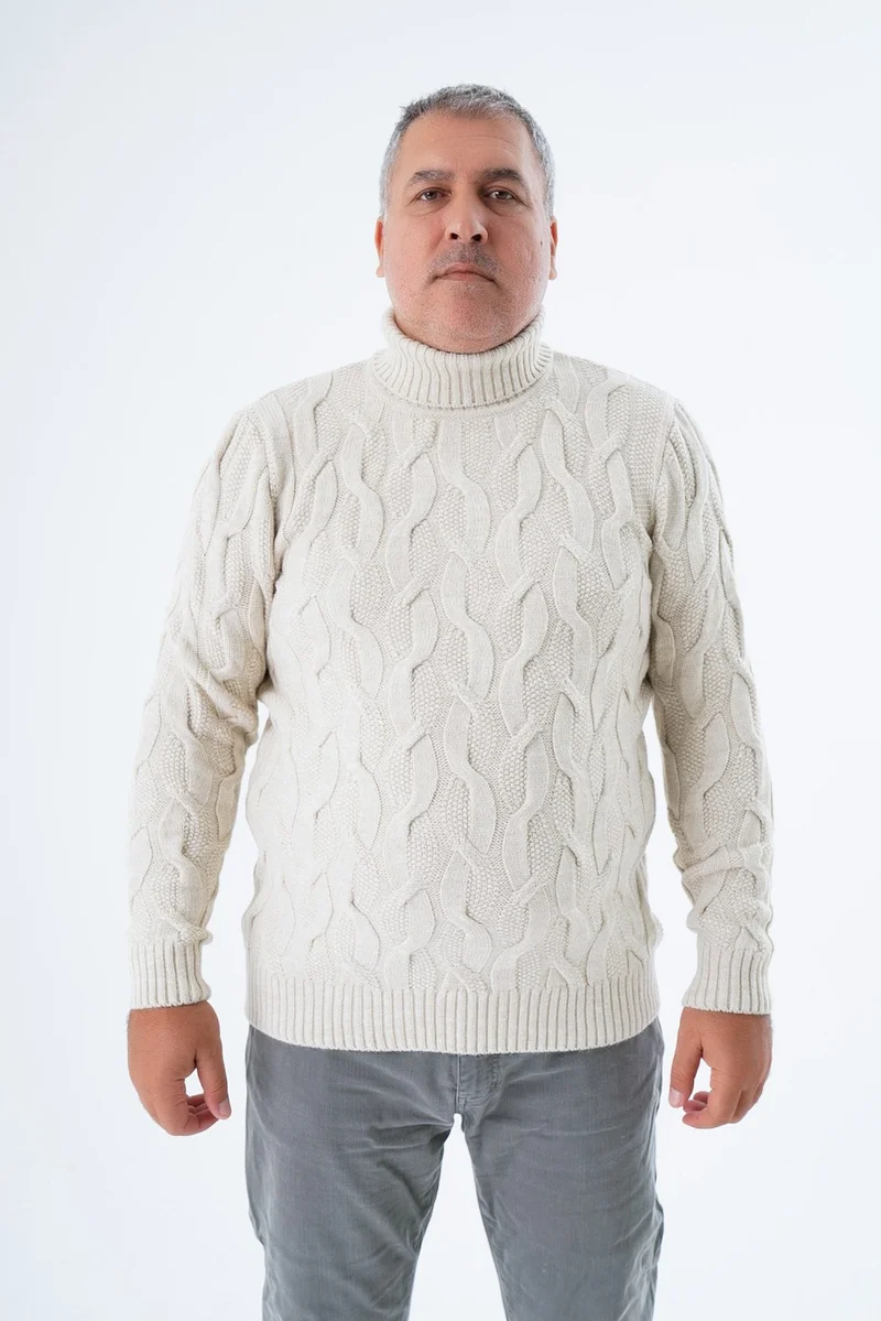 Trist Star Large Size Men's Beige Turtleneck Brass Hair Knitted Wool Sweater Knitted Sweater TRIST-2118