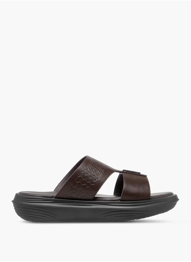 لو كونفورت Men Metal Accent Slip-On Arabic Sandals