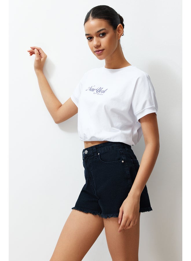 trendyol Midnight Black Shorts & Bermuda TWOSS22SR00047  - Image 2